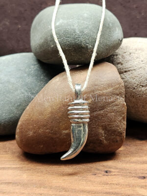Viking Claw Pendant. MP13.